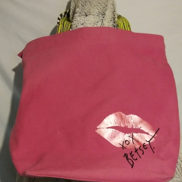 BETSEY JOHNSON TOTE "HANG ON TO MY GOLDILOCKS" - Picture 5 of 6